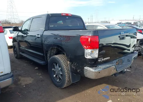 2011 Toyota Tundra Limited 5.7L V8 z USA, uszkodzony, nr VIN 5TFHW5F10BX191475